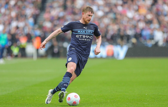 昔日上港03青训五虎！为何现在一个都没踢出来，两人还沦落中甲