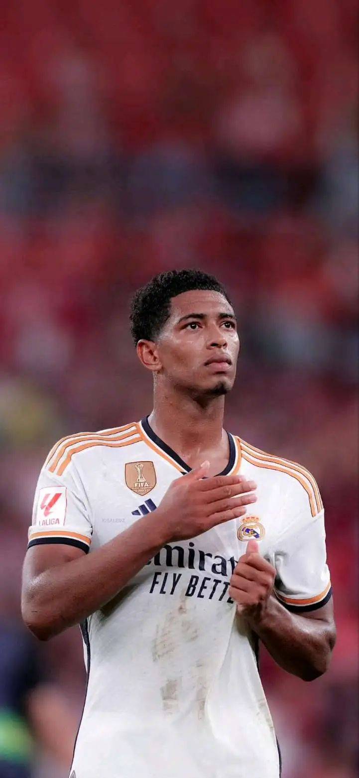 记者：足协曾上报三名欧洲教练，总局可能更相信国产主帅