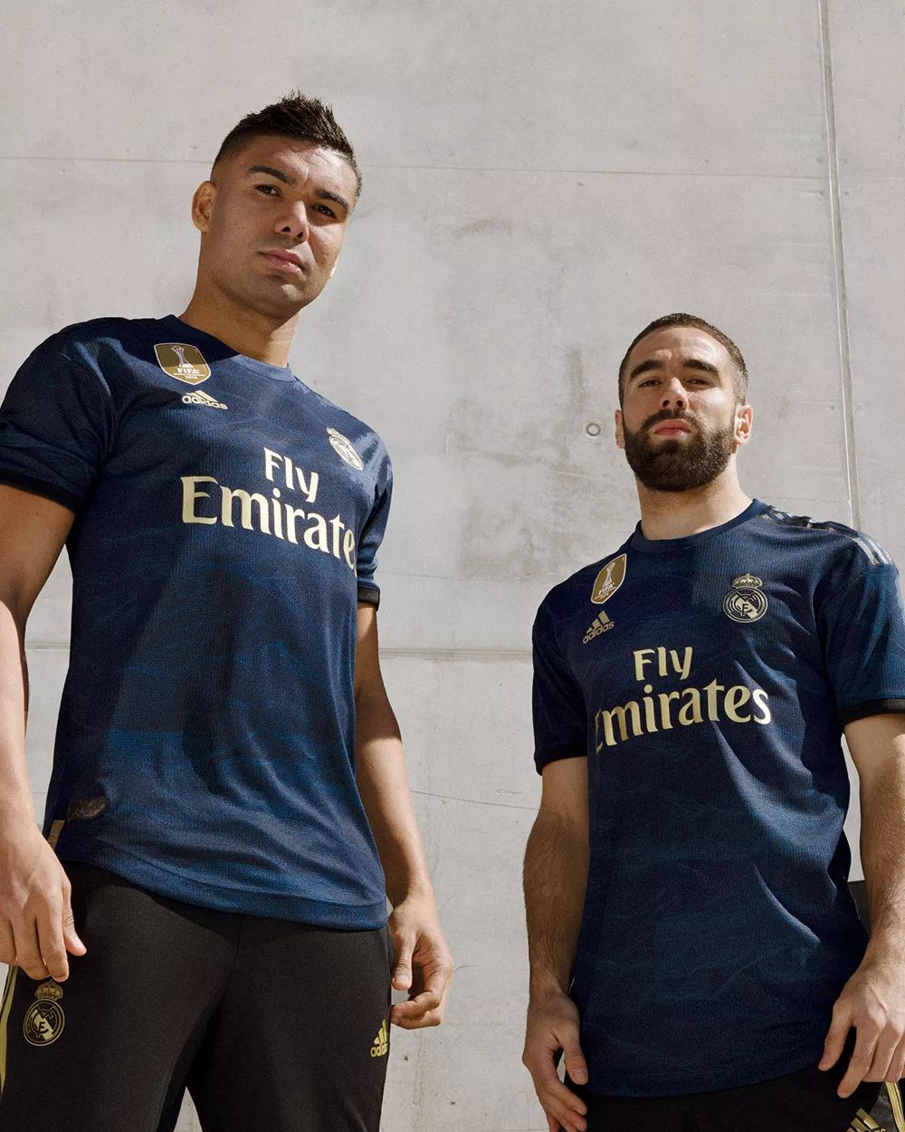 斯玛特命中8记三分，追平湖人队史替补球员三分球记录