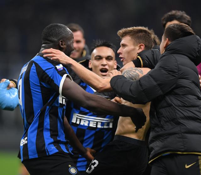 卫报：热刺有意富勒姆左后卫罗宾逊，也会寻找一名攻击型中场